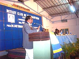 DG formally addresses  the Gathering at VSKM